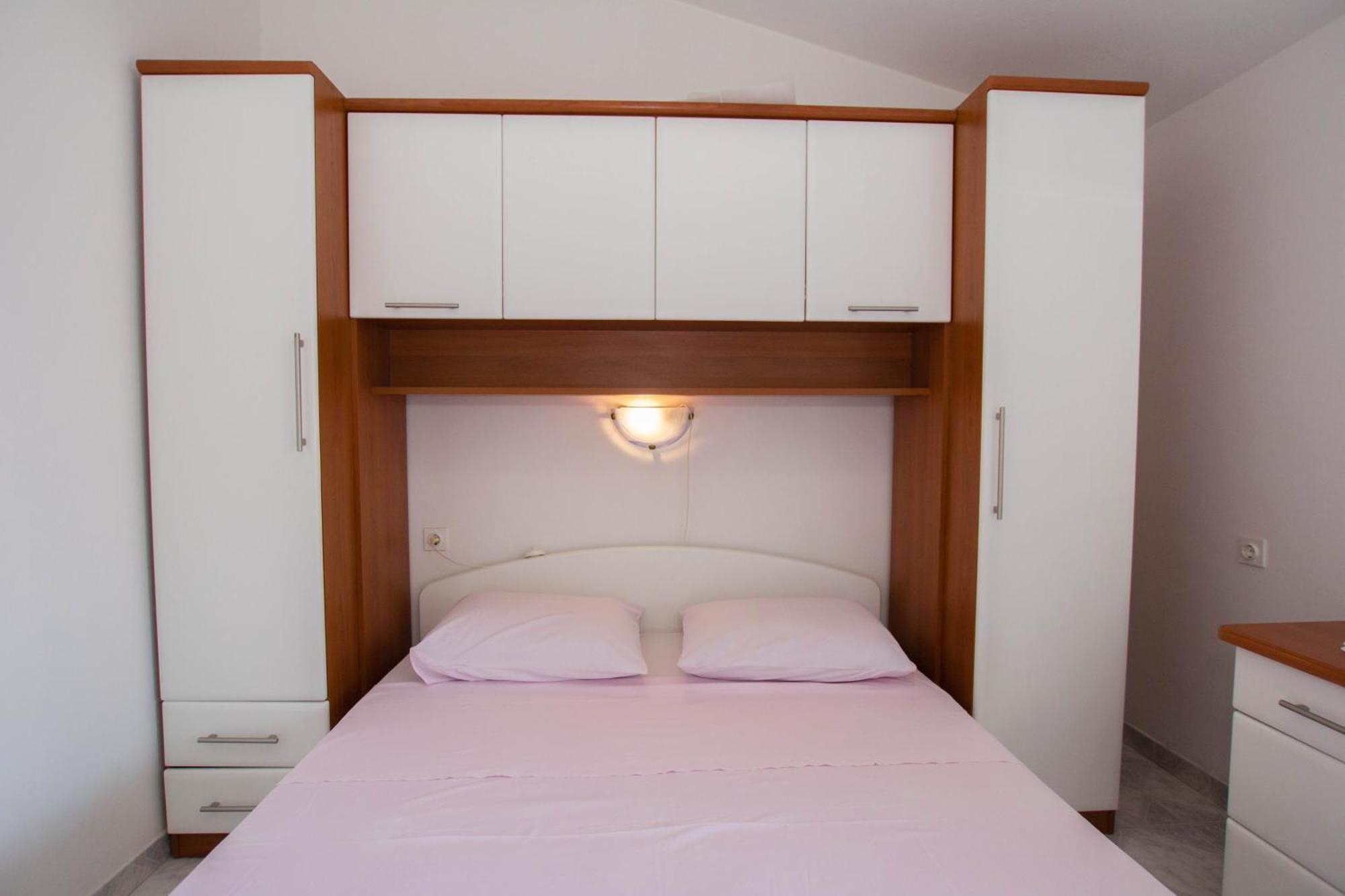 Apartments Bartul Sućuraj 객실 사진