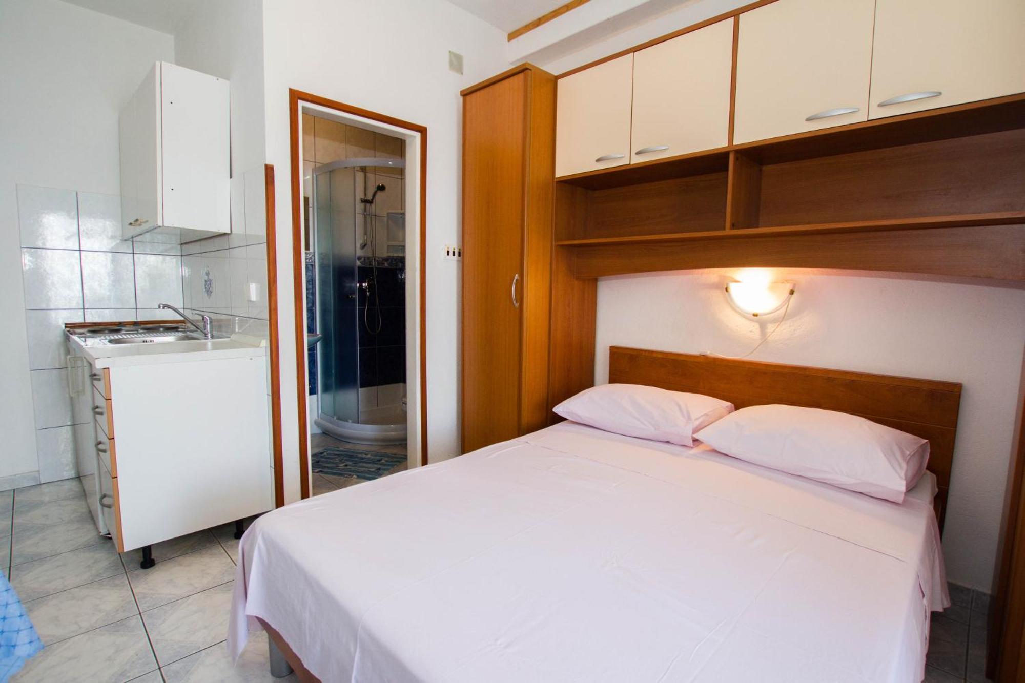 Apartments Bartul Sućuraj 객실 사진