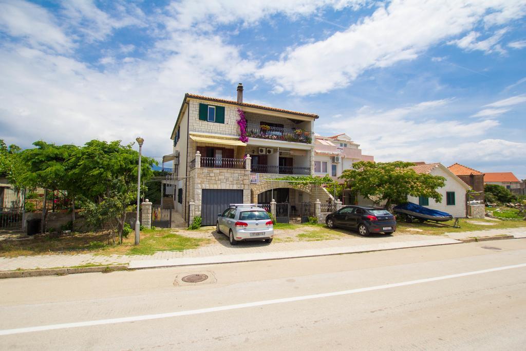 Apartments Bartul Sućuraj 외부 사진