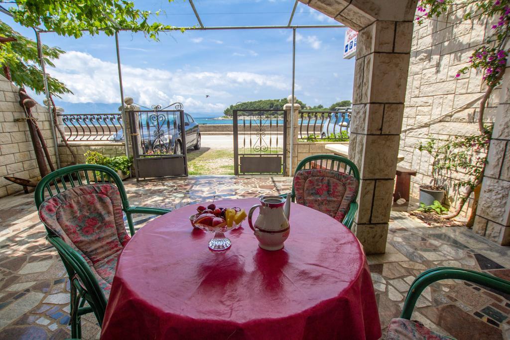 Apartments Bartul Sućuraj 외부 사진