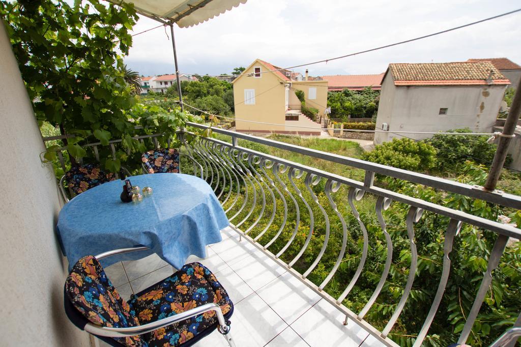 Apartments Bartul Sućuraj 외부 사진