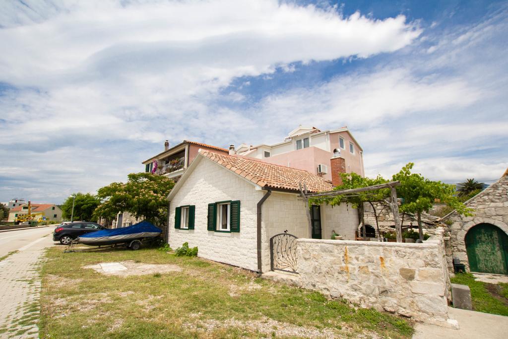 Apartments Bartul Sućuraj 외부 사진